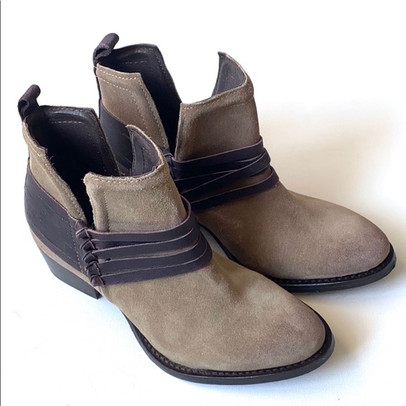 Diba Taupe & Brown Skyler Suede Booties, Size 6 - Picture 3 of 13